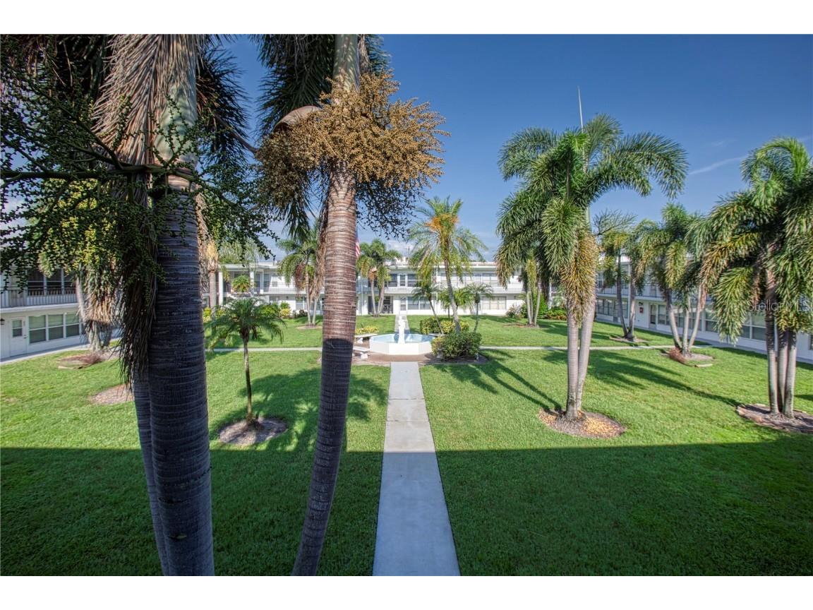 3100 Hartford Street N #203 Saint Petersburg FL 33713 TB8407366 image13