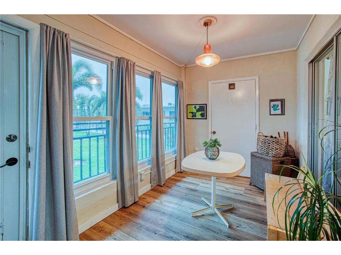 3100 Hartford Street N #203 Saint Petersburg FL 33713 TB8407366 image3