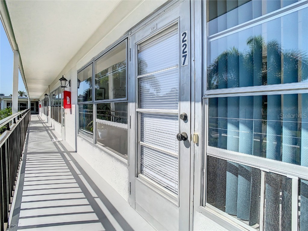 3100 Hartford Street N #227 Saint Petersburg FL 33713 O6362346 image4