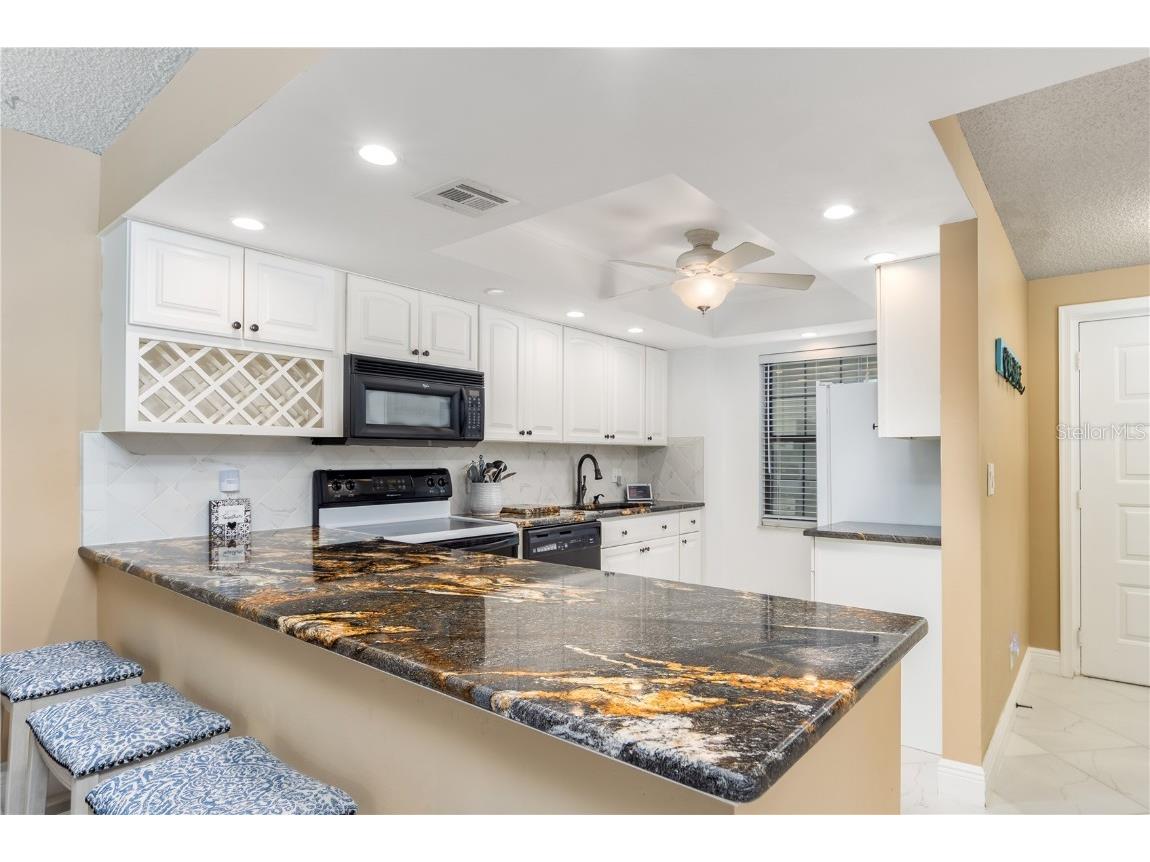 3100 SE Pruitt Road #B102 Port Saint Lucie FL 34952 - KITCHIN COVE SAINT LUCIE RIVER T3552441 image2