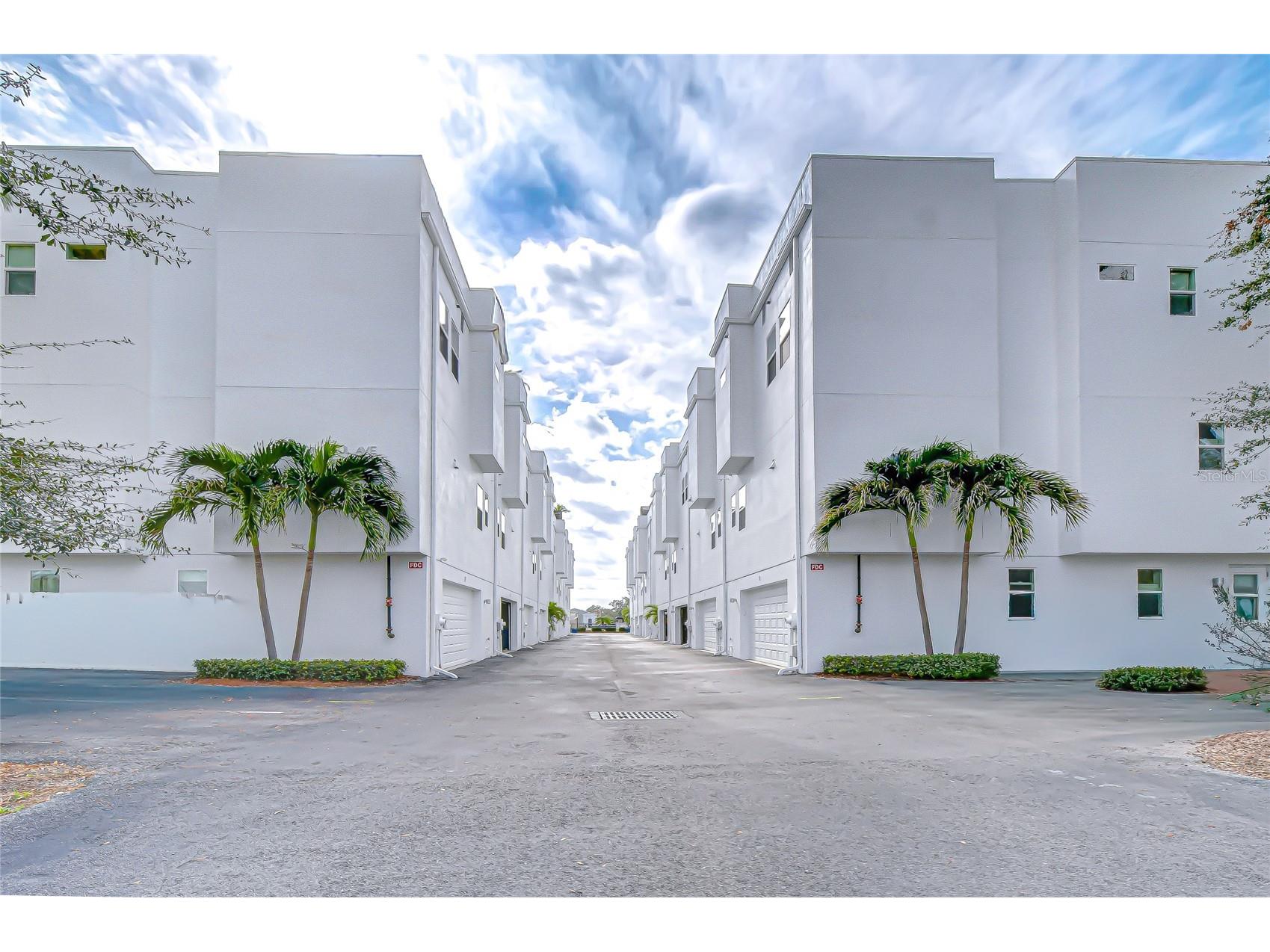 3100 W Paul Avenue #5 Tampa FL 33611 TB8463768 image1