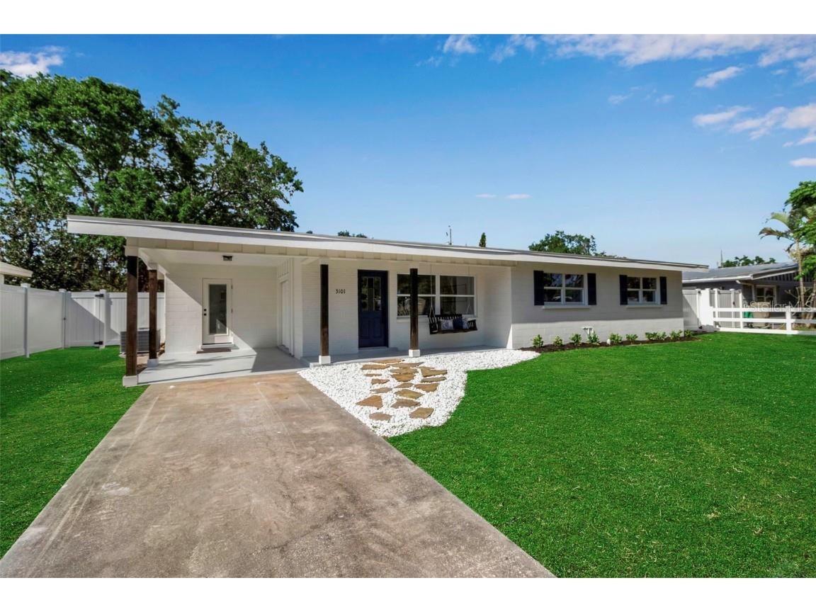 3101 Bay Street Sarasota FL 34237 A4647721 image1