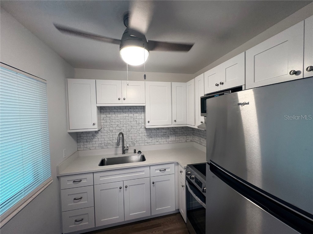 3101 Bee Ridge Road #208 Sarasota FL 34239 A4674589 image6