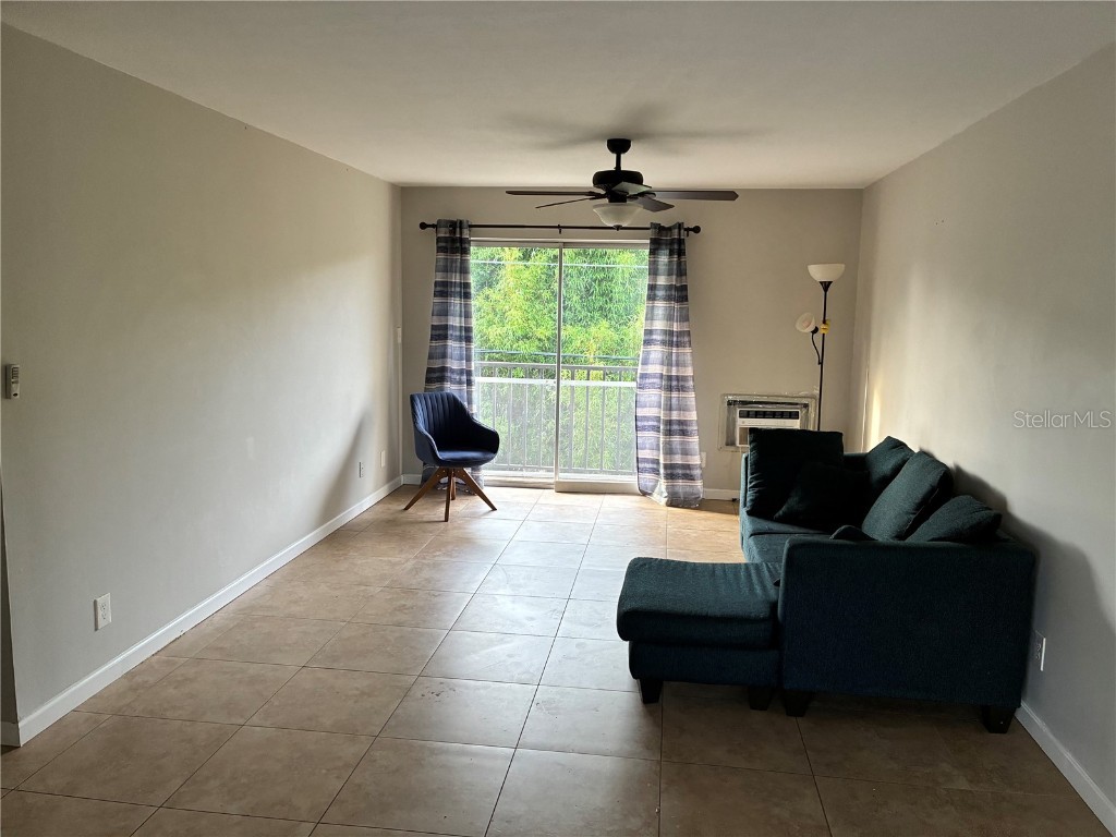 3101 Bee Ridge Road #214 Sarasota FL 34239 A4656354 image3