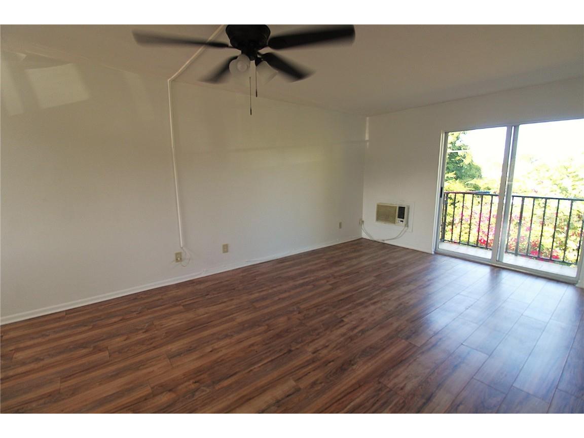 3101 Bee Ridge Road #215 Sarasota FL 34239 A4675531 image6