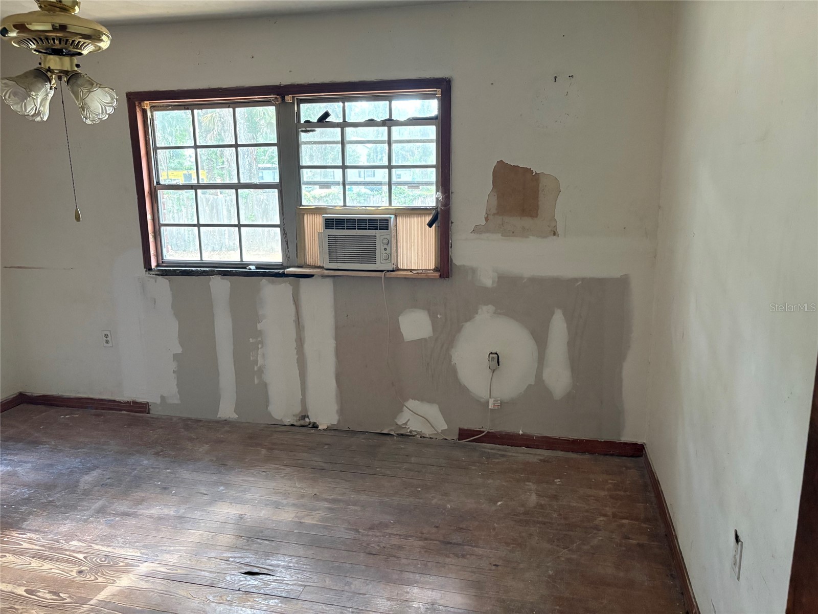 3101 Bloomingdale Ave Valrico FL 33596 TB8524008 image10