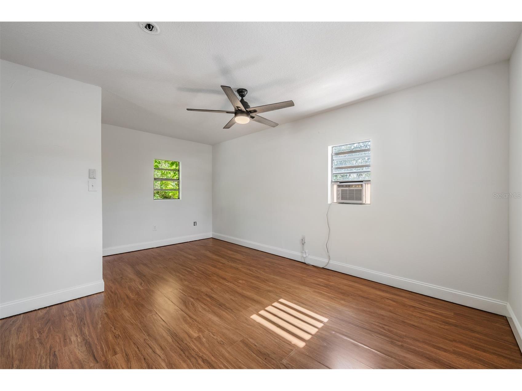 3101 N Woodrow Avenue Tampa FL 33603 TB8509068 image33