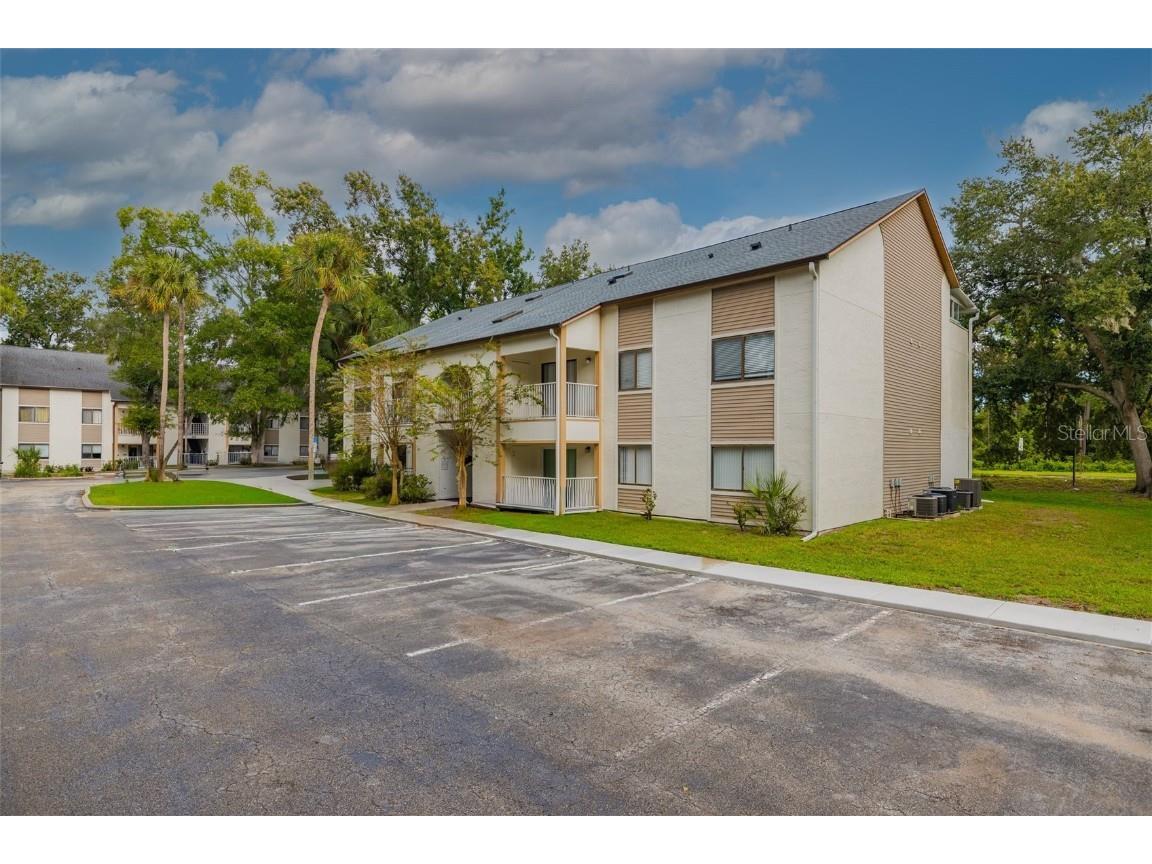 3101 Oak Trail Run Port Orange FL 32127 V4945449 image1