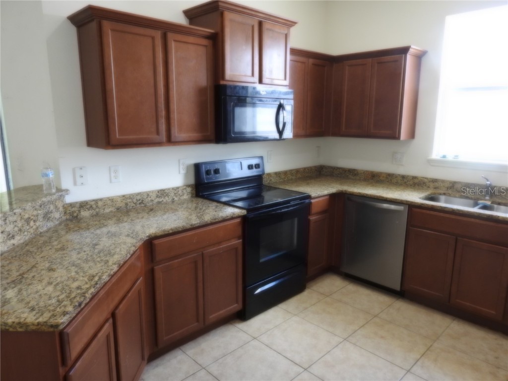 31018 Satinleaf Run Brooksville FL 34602 TB8415499 image16