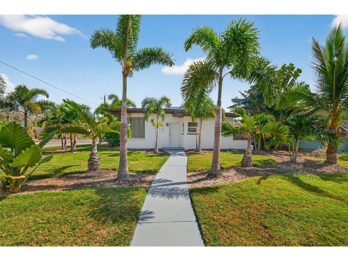 3102 Dupont Street S Gulfport FL 33707 TB8439347 image1