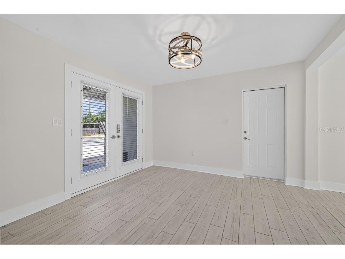 3102 Dupont Street S Gulfport FL 33707 TB8439347 image17