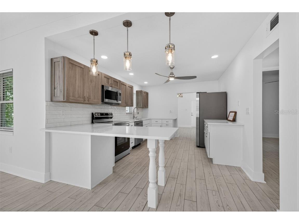 3102 Dupont Street S Gulfport FL 33707 TB8439347 image9