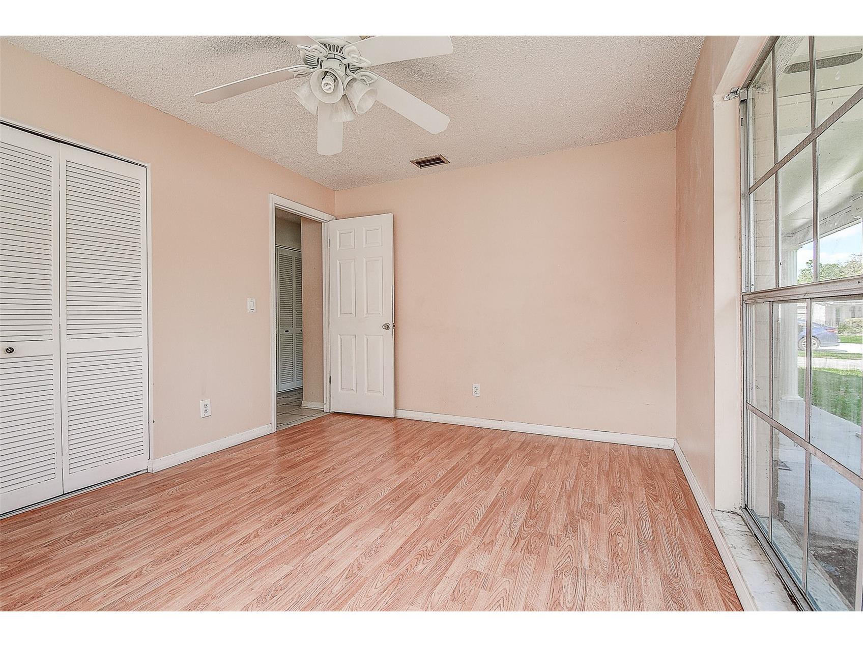 3102 Old Spring Place Tampa FL 33618 TB8480604 image27