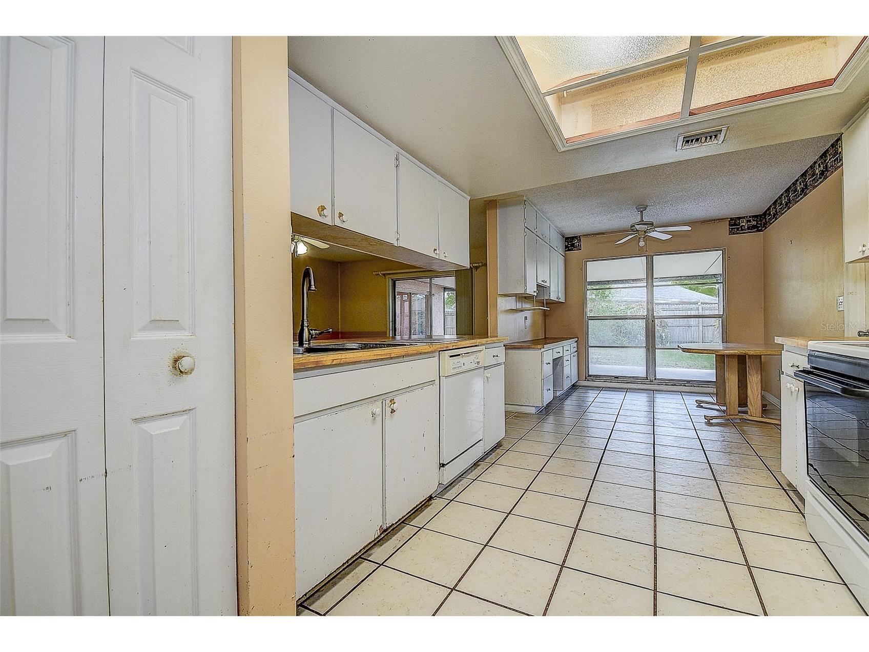 3102 Old Spring Place Tampa FL 33618 TB8480604 image7