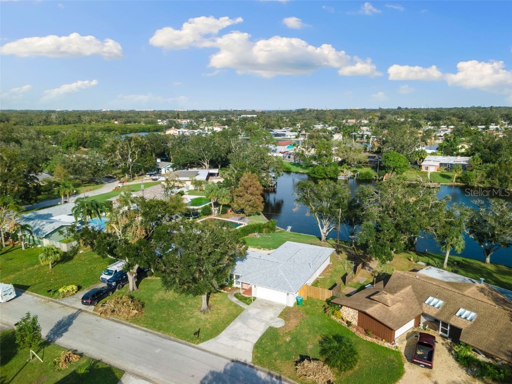 3102 Roberta Street Largo FL 33771 - ALLEN CREEK TB8312292 image1