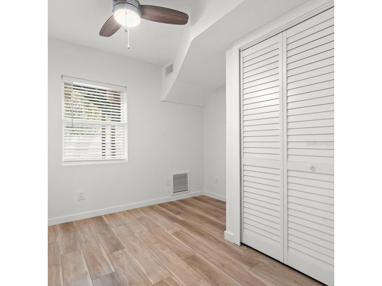 3101 16th Street N Saint Petersburg FL 33704 TB8509365 image13