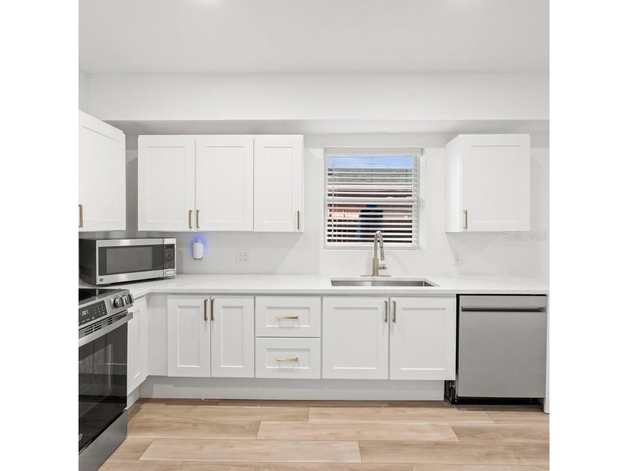 3103 16th Street N #3103 Saint Petersburg FL 33704 TB8509355 image9