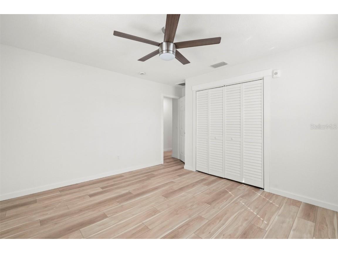 3103 16th Street N Saint Petersburg FL 33704 TB8449162 image15