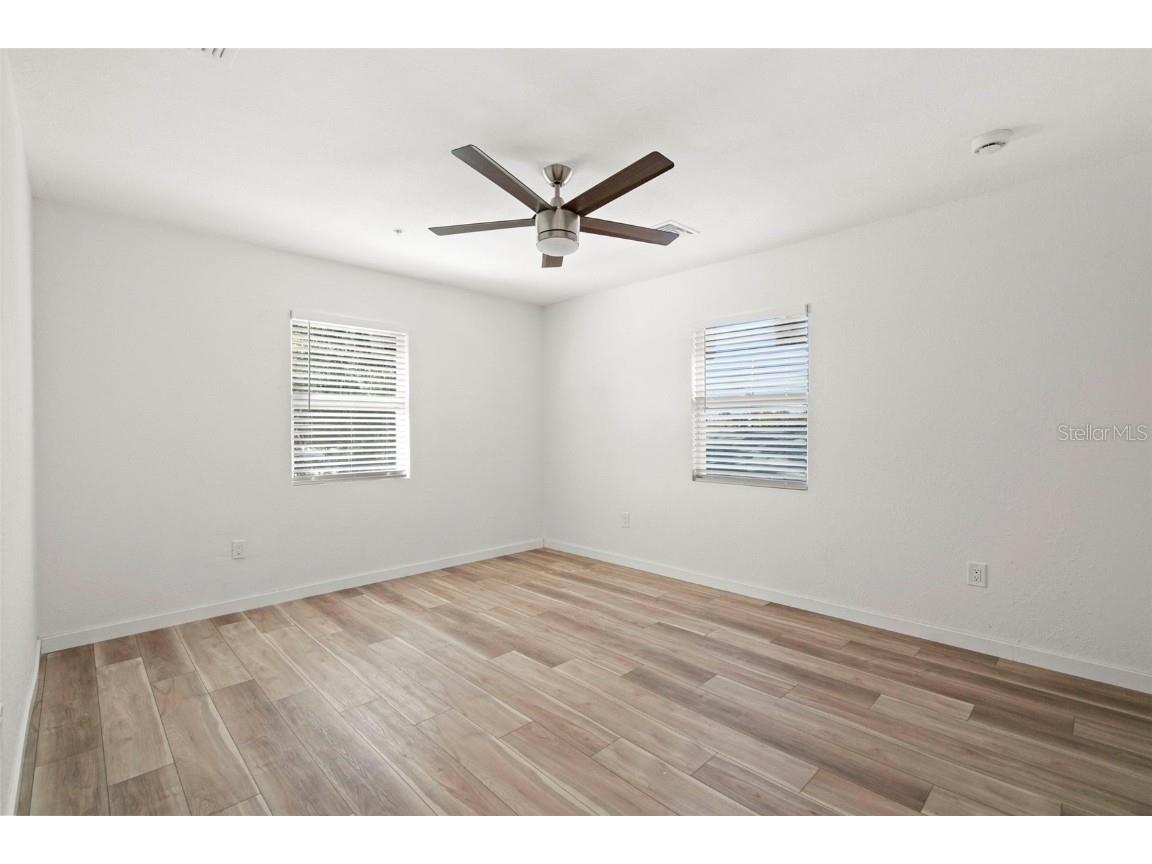 3103 16th Street N Saint Petersburg FL 33704 TB8449162 image27