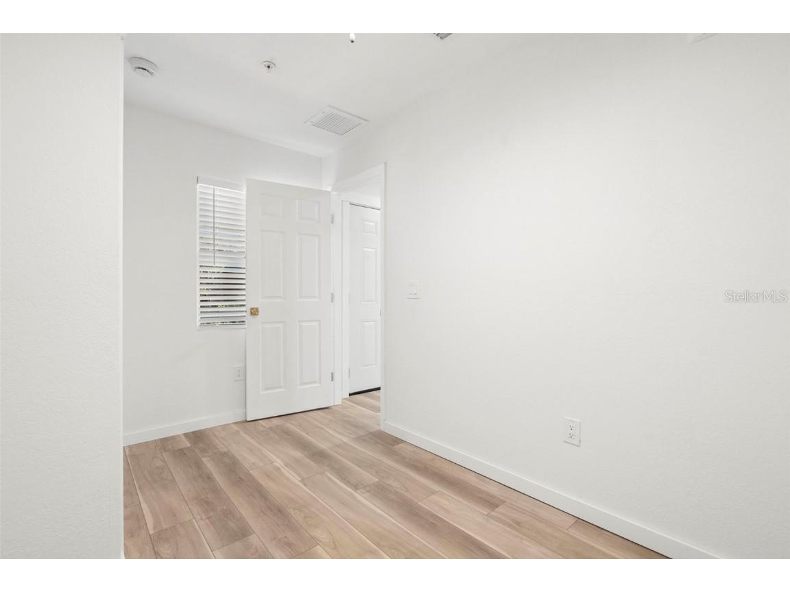 3103 16th Street N Saint Petersburg FL 33704 TB8449162 image30