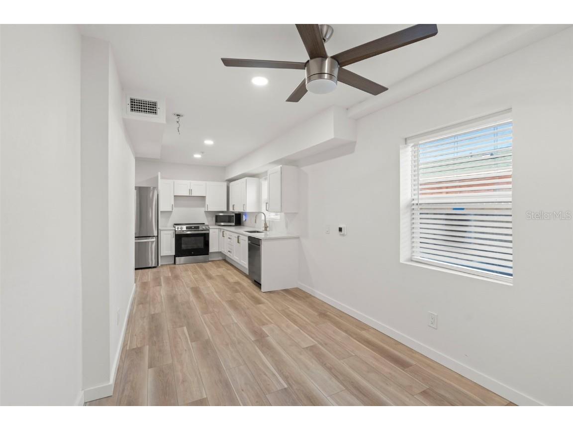 3103 16th Street N Saint Petersburg FL 33704 TB8449162 image34