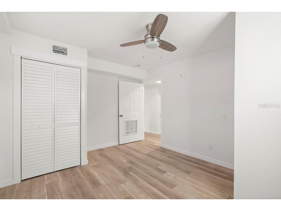 3103 16th Street N Saint Petersburg FL 33704 TB8449162 image44