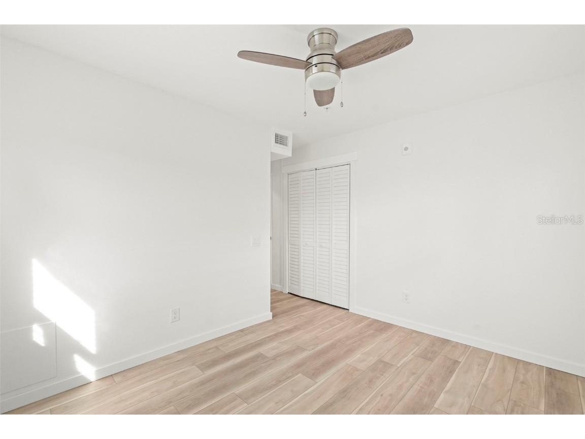 3103 16th Street N Saint Petersburg FL 33704 TB8449162 image46