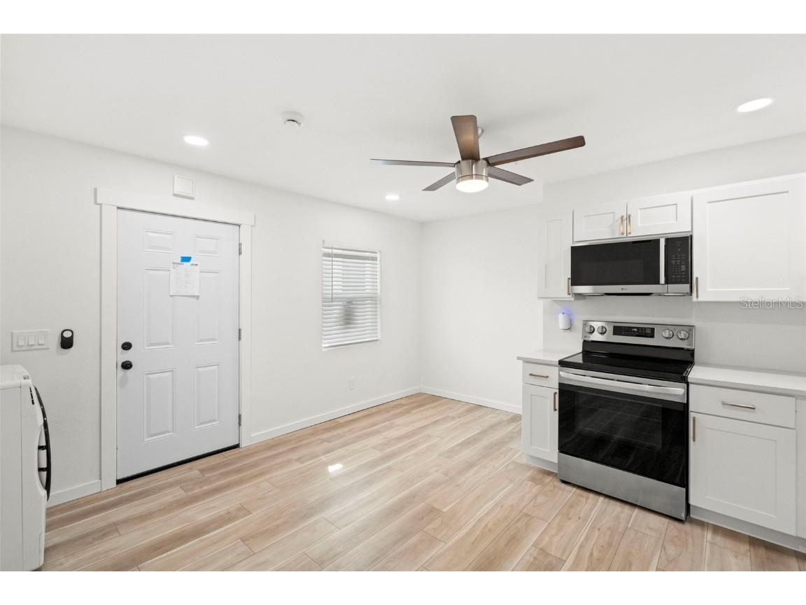 3103 16th Street N Saint Petersburg FL 33704 TB8449162 image52