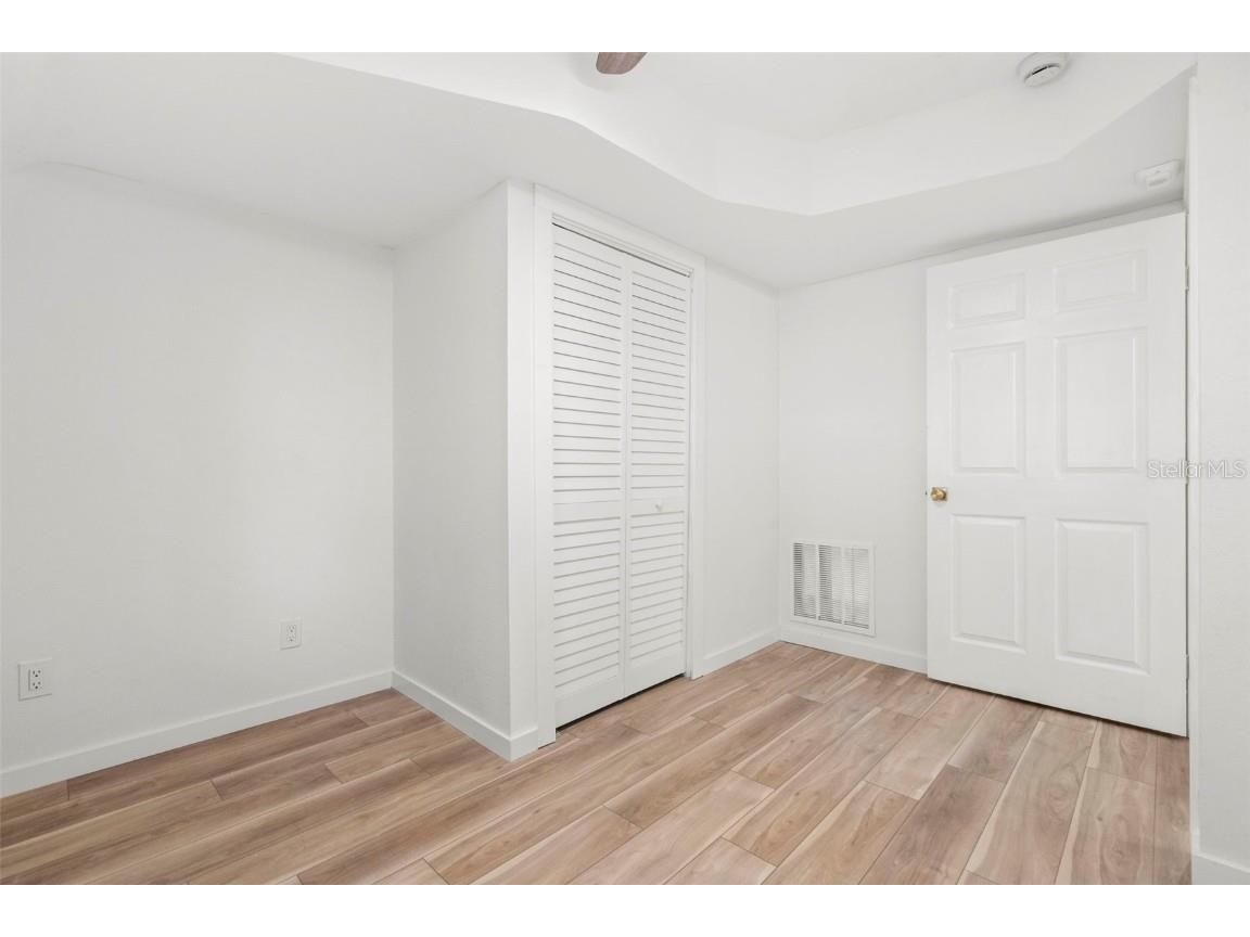 3103 16th Street N Saint Petersburg FL 33704 TB8449162 image56