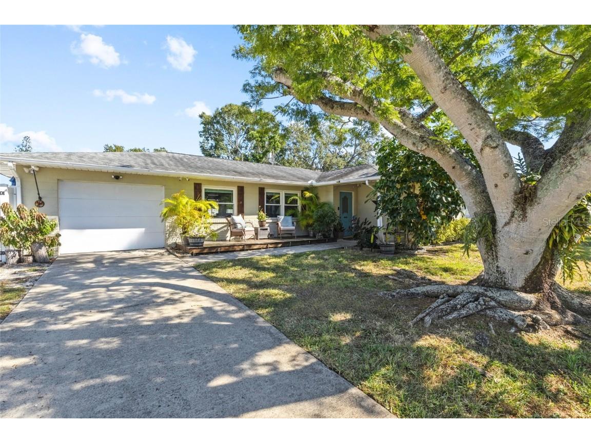 3103 Norwich Drive W Bradenton FL 34205 A4670775 image1