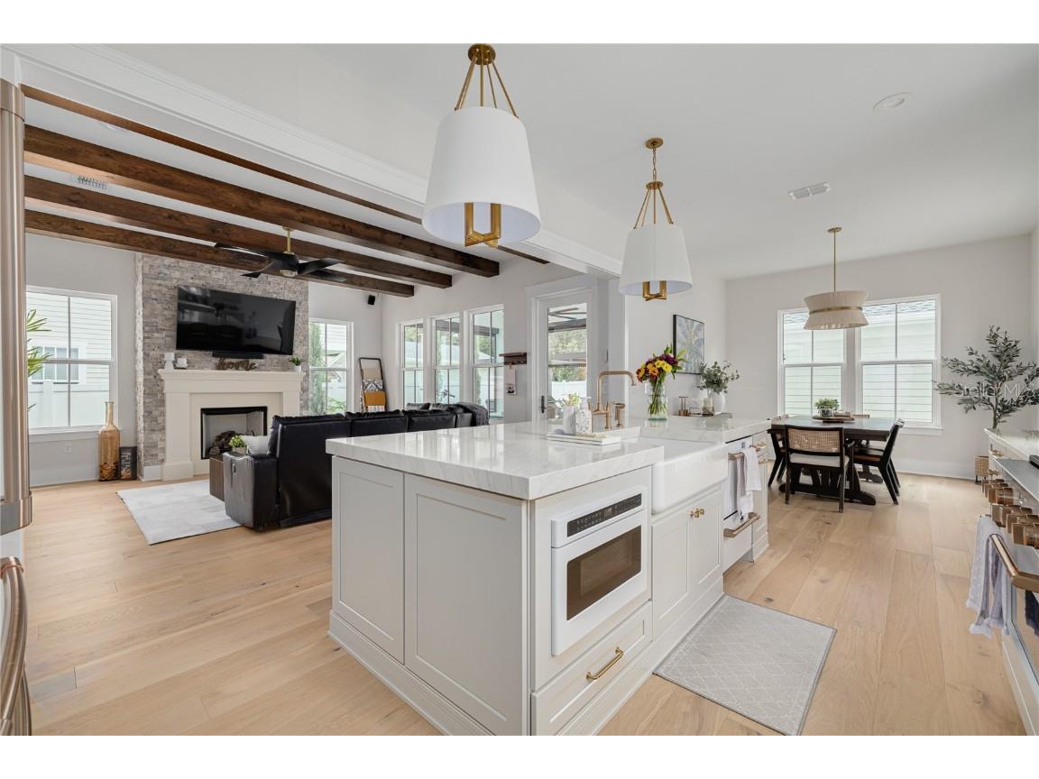 3104 11th Street N Saint Petersburg FL 33704 TB8453123 image12