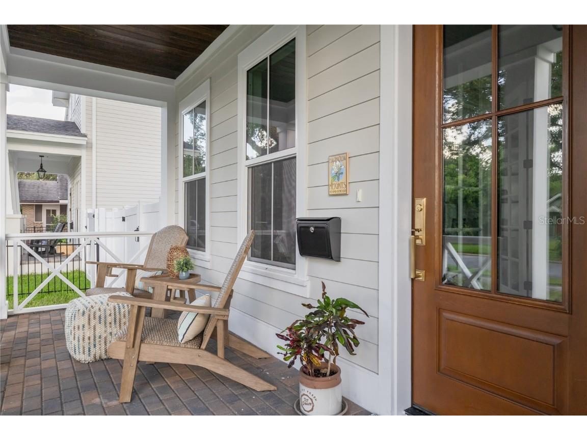 3104 11th Street N Saint Petersburg FL 33704 TB8453123 image2