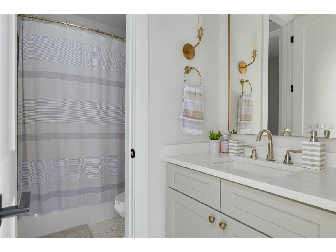 3104 11th Street N Saint Petersburg FL 33704 TB8453123 image27