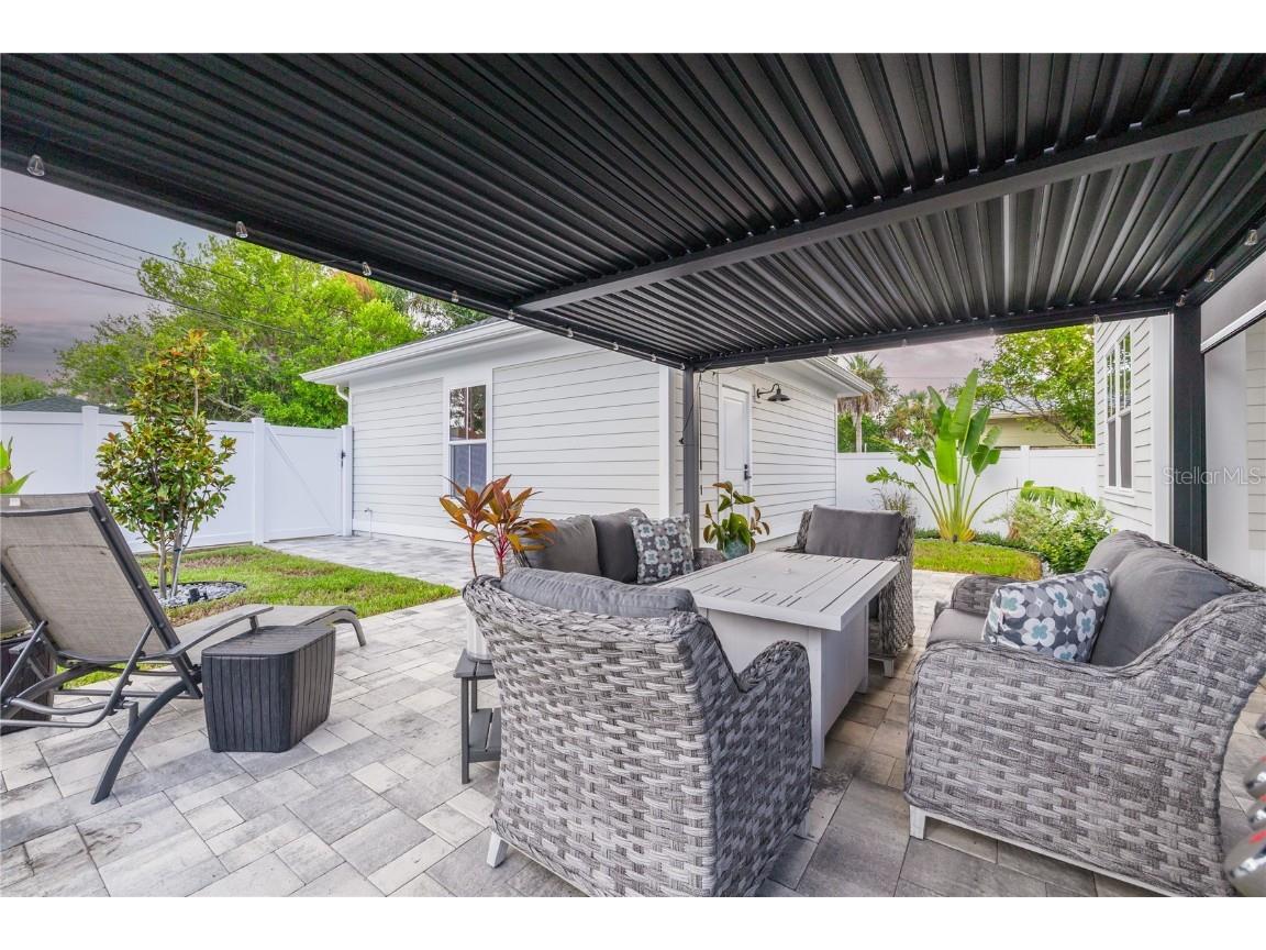 3104 11th Street N Saint Petersburg FL 33704 TB8453123 image38