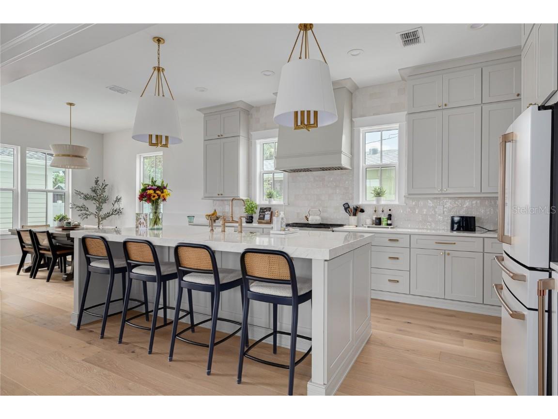 3104 11th Street N Saint Petersburg FL 33704 TB8453123 image9