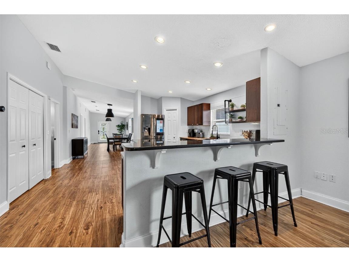 3104 15th Street N Saint Petersburg FL 33704 TB8442624 image12