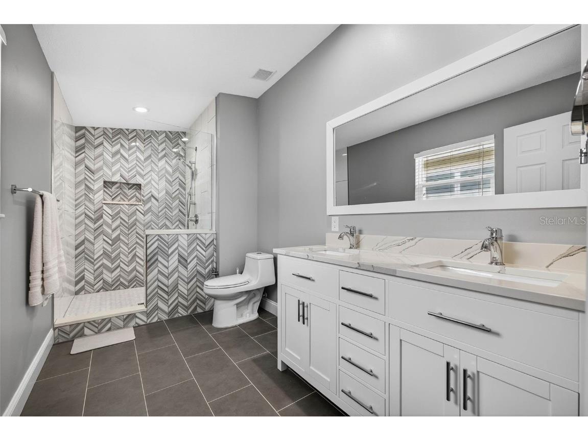 3104 15th Street N Saint Petersburg FL 33704 TB8442624 image19