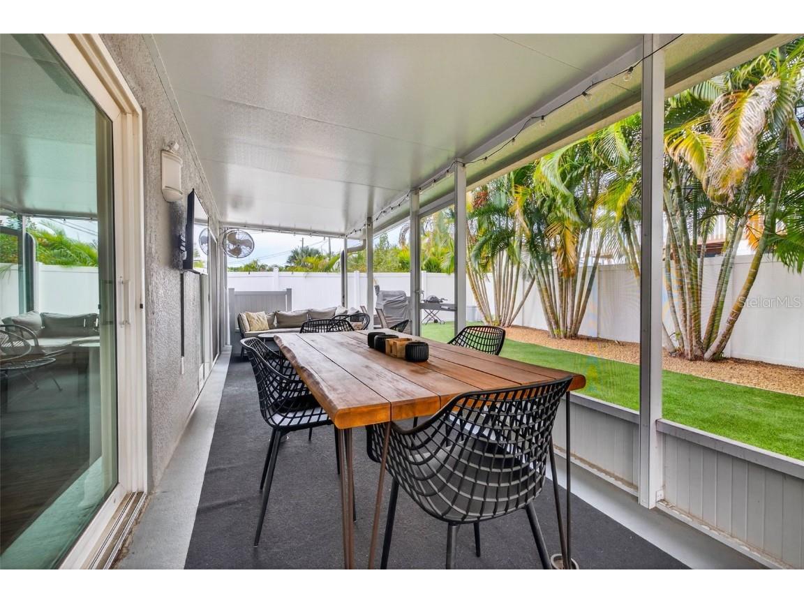 3104 15th Street N Saint Petersburg FL 33704 TB8442624 image26