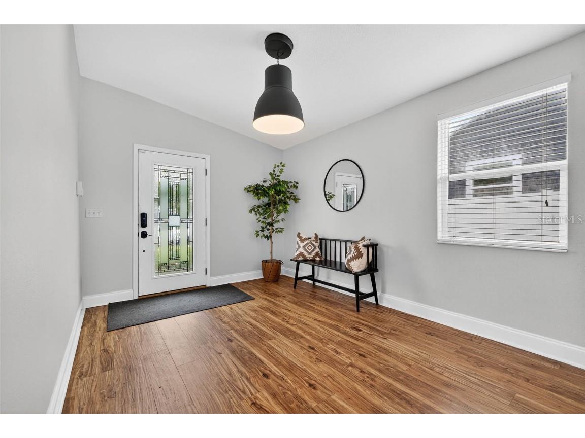 3104 15th Street N Saint Petersburg FL 33704 TB8442624 image3