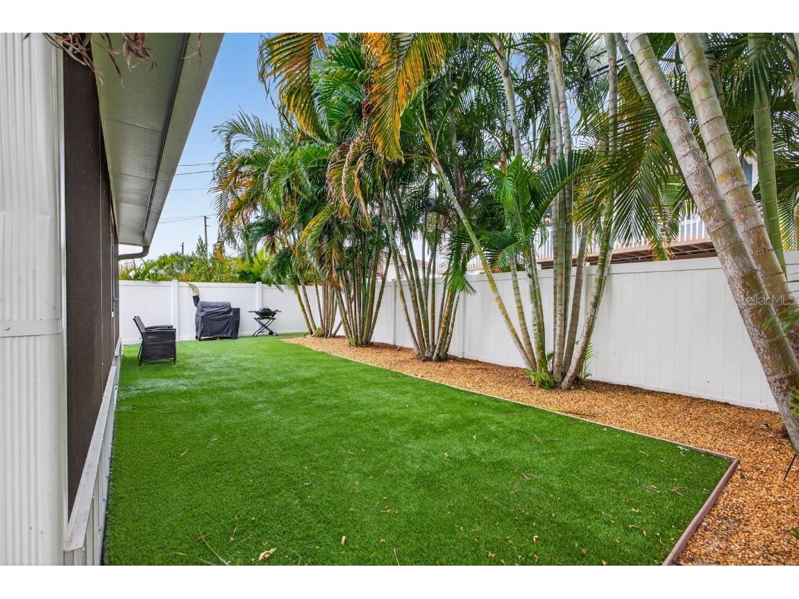 3104 15th Street N Saint Petersburg FL 33704 TB8442624 image30