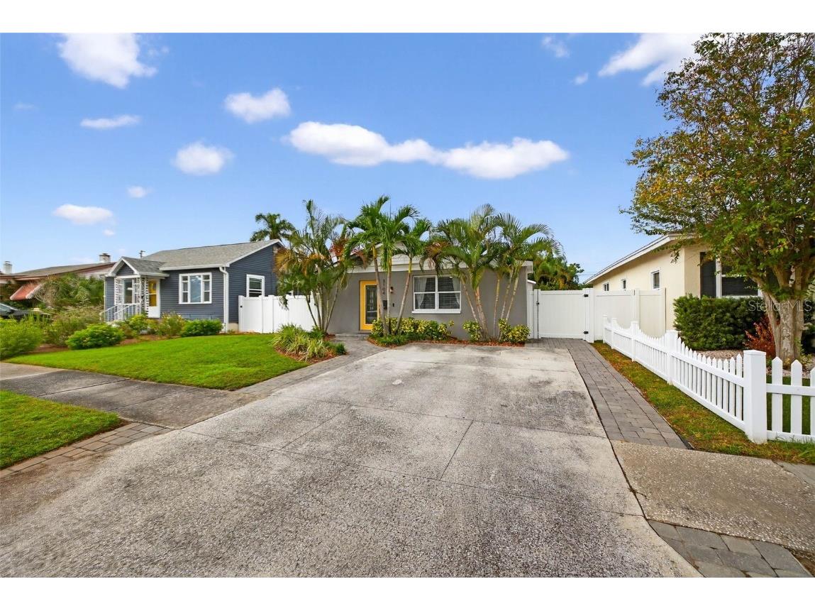 3104 15th Street N Saint Petersburg FL 33704 TB8442624 image33