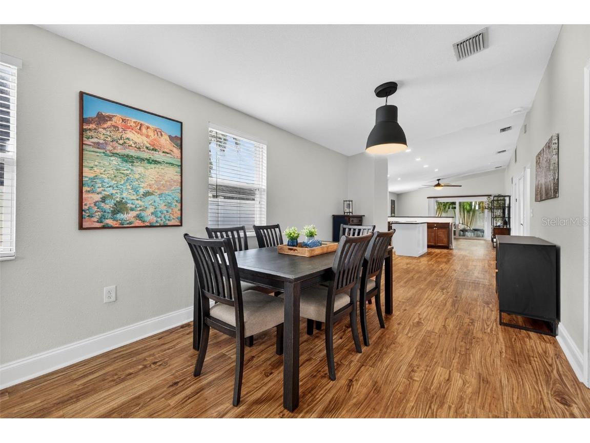 3104 15th Street N Saint Petersburg FL 33704 TB8442624 image4