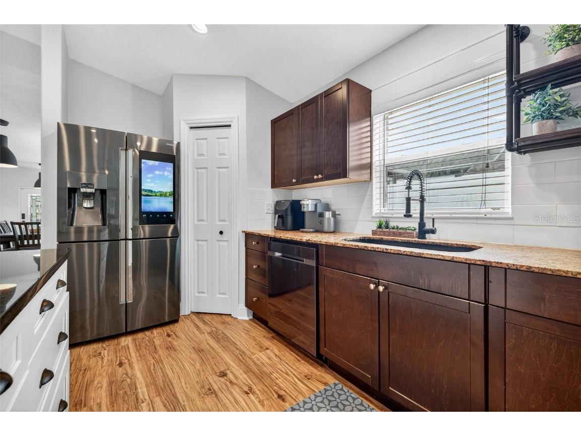 3104 15th Street N Saint Petersburg FL 33704 TB8442624 image9