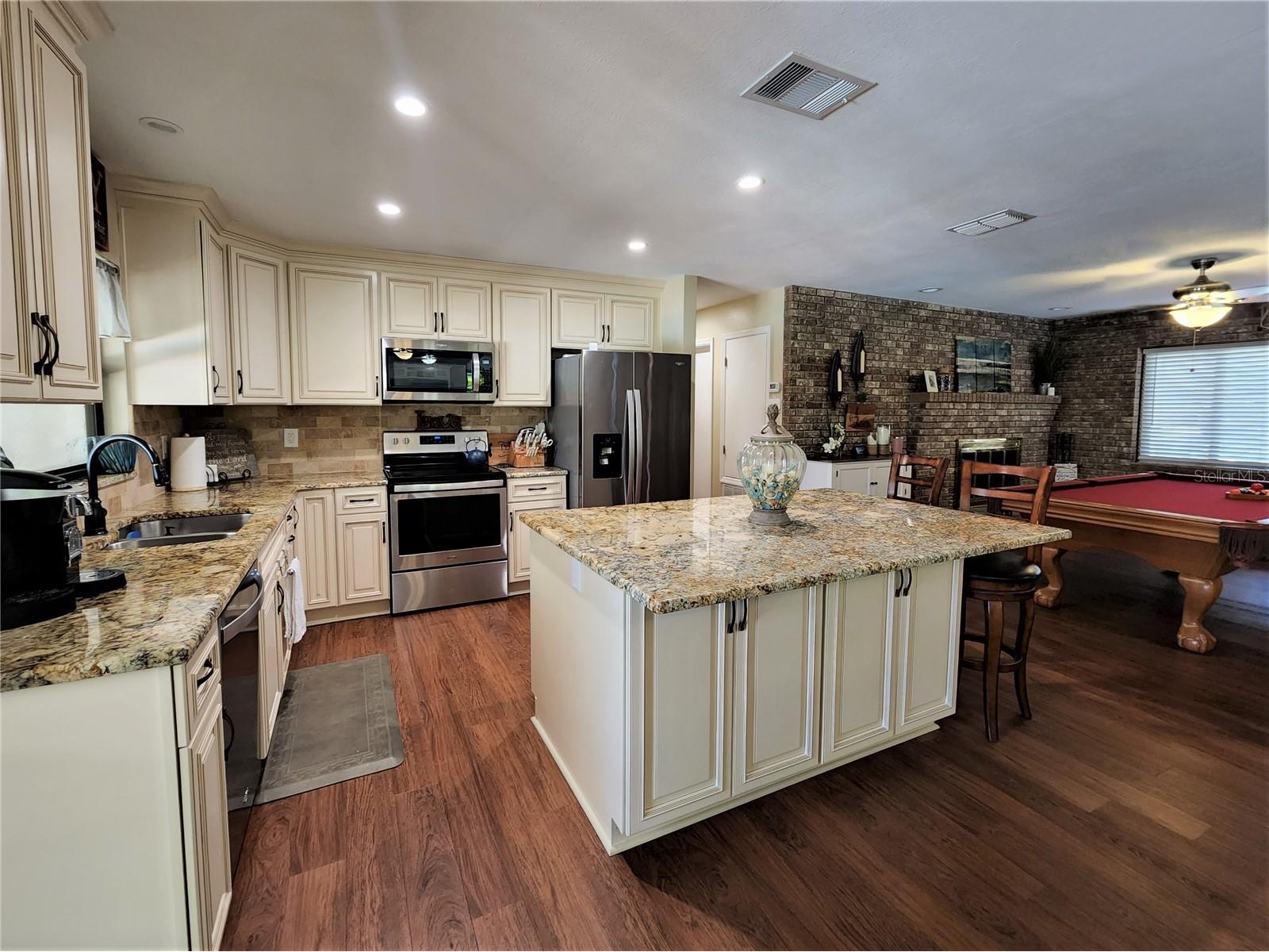 3104 Clovewood Place Seffner FL 33584 TB8513230 image2