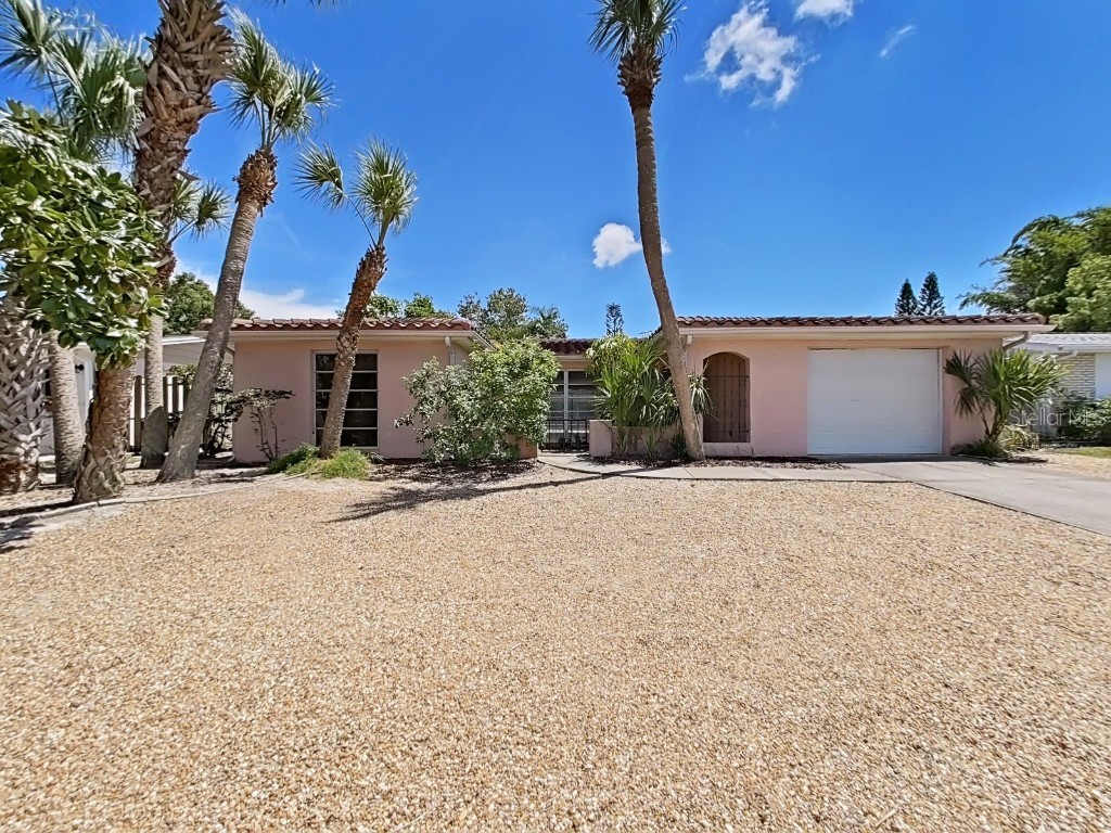 3104 Coldwell Drive Holiday FL 34691 W7857068 image1