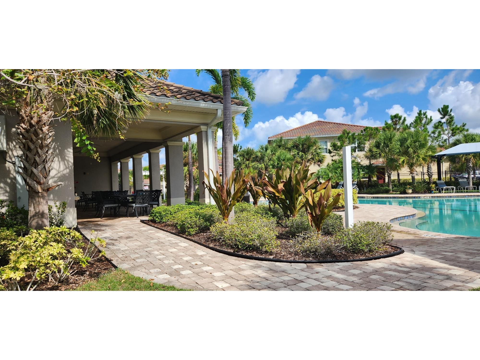 3104 Oriole Drive #101 Sarasota FL 34243 A4686724 image4