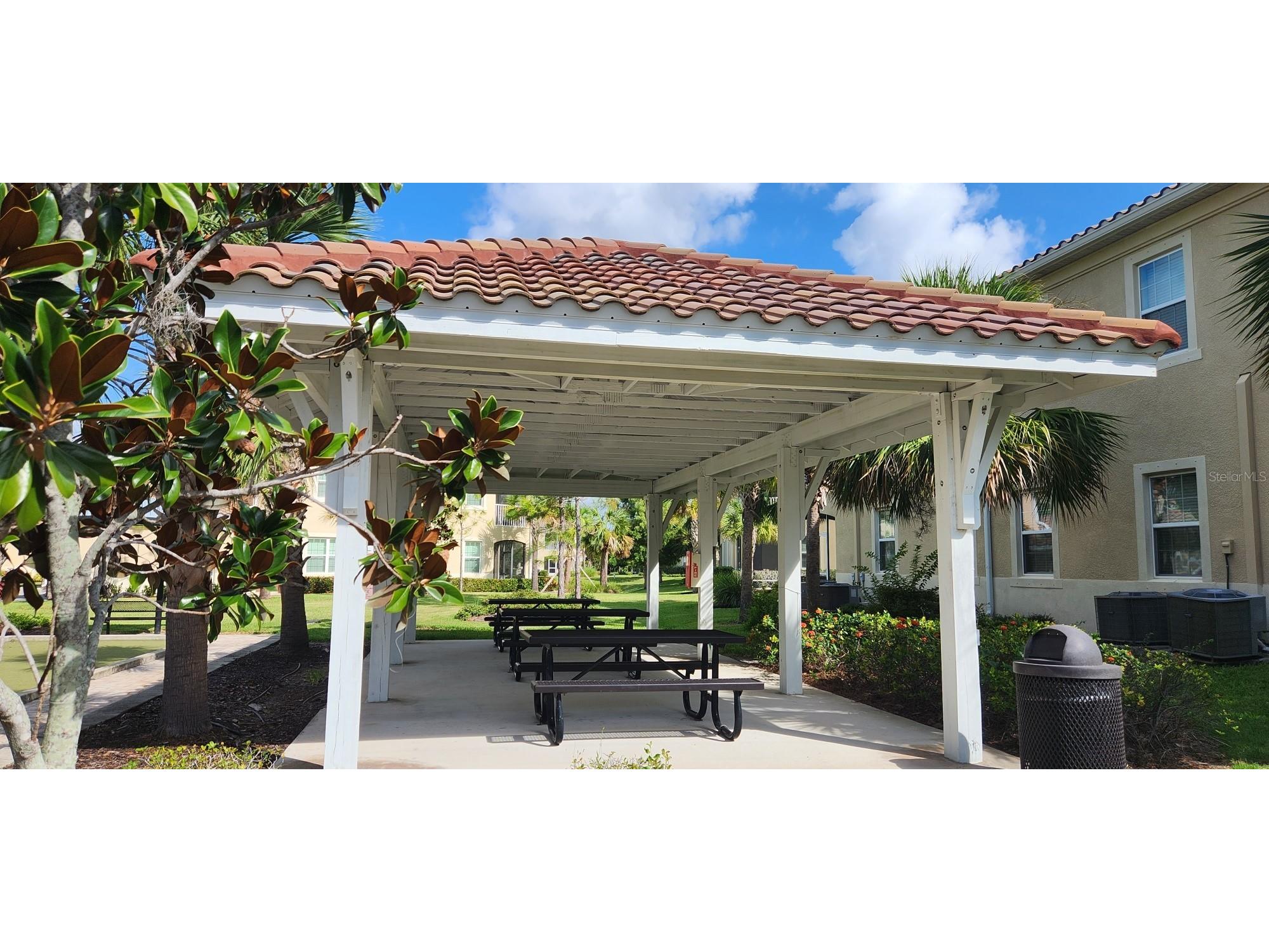 3104 Oriole Drive #101 Sarasota FL 34243 A4686724 image6