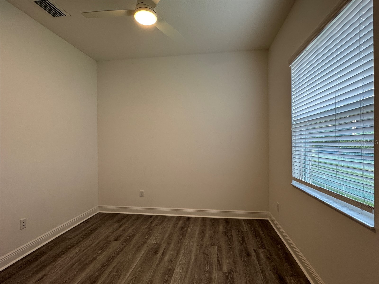 31045 Lindentree Drive Wesley Chapel FL 33543 TB8466042 image31