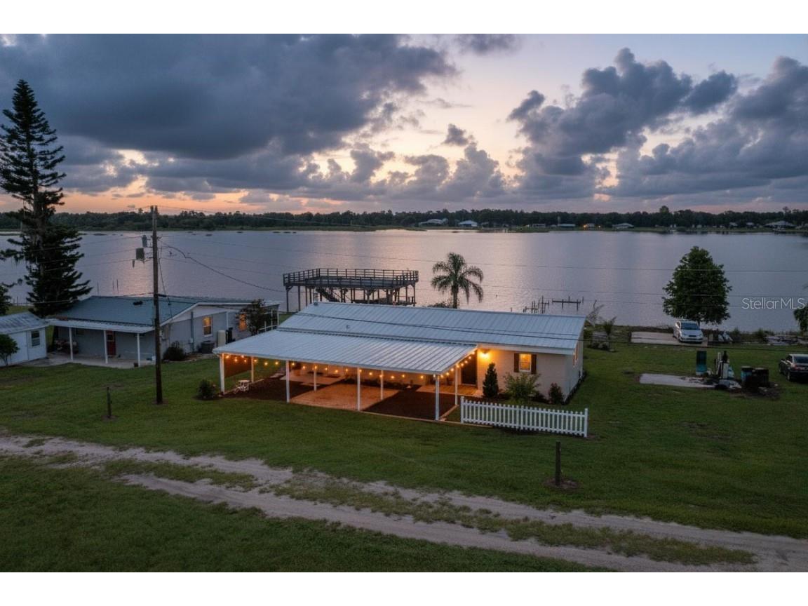 3105 Doc Lindsey Rd Fort Meade FL 33841 - LAKE BUFFUM L4955791 image1