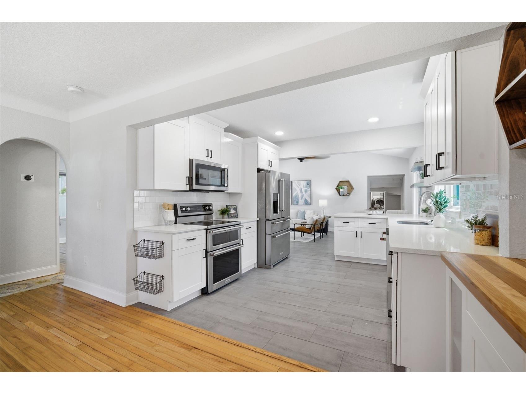 3105 Jackson Street N Saint Petersburg FL 33704 TB8504416 image17